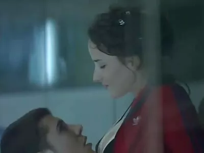এশিয়ান এবং স্বর্ণকেশী হিটাচি দিয়ে তাদের পুসি ঘষছে হট সেক্স ভিডিও