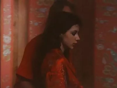 বড় বিছানায় অভিজ্ঞ অশ্লীল মডেলের বাংলাদেশী হট সেক্স ভিডিও সাথে চোর এটি পায়