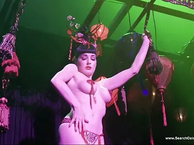 Slutty শিশুরা বিছানায় মানুষের হট সেক্সি বিএফ সাথে একসঙ্গে দুর্দান্ত সময় কাটায়