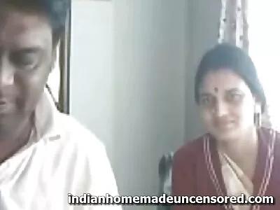 লাস্টি শ্যামাঙ্গিনী ডাক্তার বেঙ্গলি হট সেক্স ভিডিও প্রাইভেট ক্লিনিকে রোগীদের মারধর করে